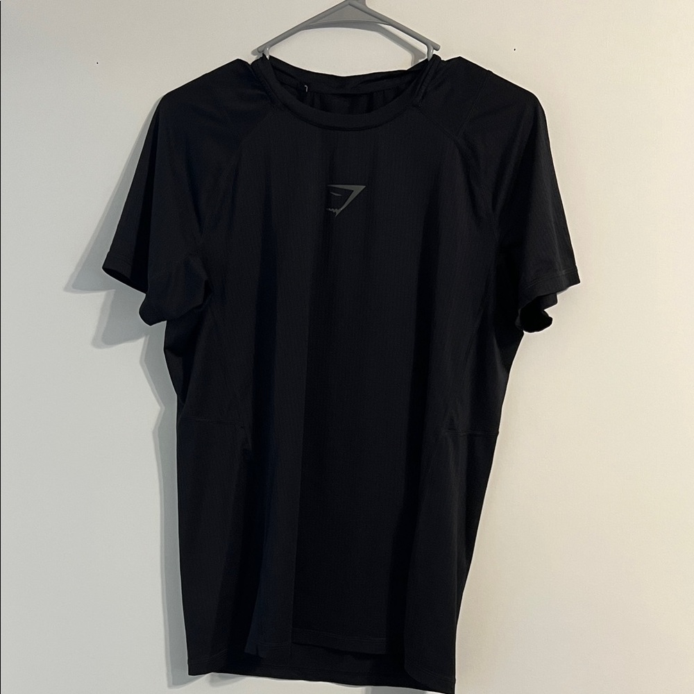 Gymshark Men’s Small - Black Short Sleeve Tee